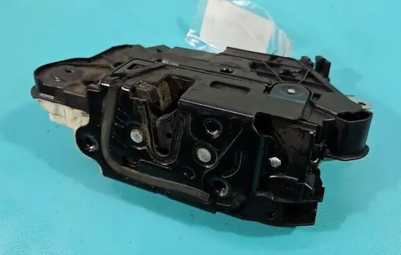Skoda Citigo Front door lock 1S1837015B IMPRK1539056