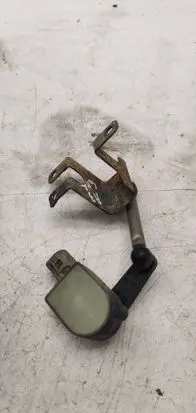 Headlight/headlamp level sensor
