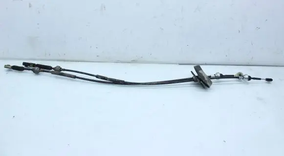 Opel Vivaro Gear shift cable linkage 