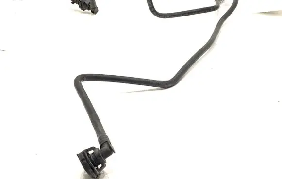 Mercedes-Benz A W176 Engine coolant pipe/hose 20360100153