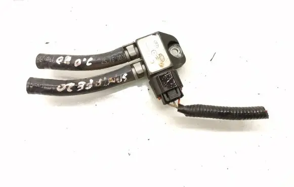 Hyundai Santa Fe Exhaust gas pressure sensor 392102F600