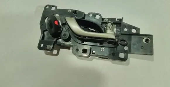 Honda Civic Front door interior handle 01N5
