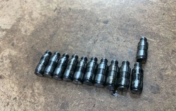 BMW X3 E83 Tappets lifter 2249817 11332249817 11332247722