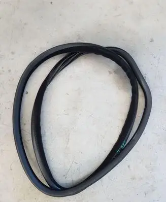 Volvo S80 Front door rubber seal 