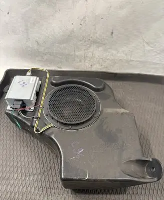 Jeep Patriot Subwoofer speaker 56040713ab 29961v Vp6cyf18c808ac