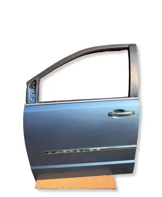 Chrysler Town u0026 Country V Front door 