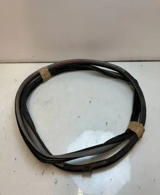 Toyota Avalon XX20 Rubber seal rear door 64356574