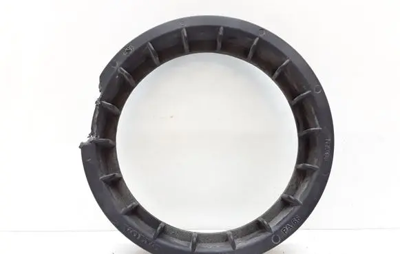 Volvo XC90 In tank fuel pump screw locking ring/nut 8649739