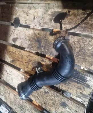 Citroen C4 I Intercooler hose/pipe 9656953680