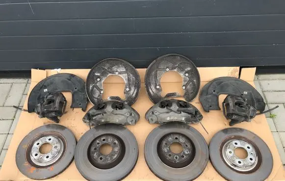 Audi A4 S4 B9 8W Front brake caliper 8W0615105EF