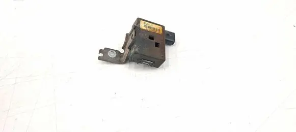 Mitsubishi Outlander Horn buzzer relay 8637A176 4100875789 G8D640MBUZB