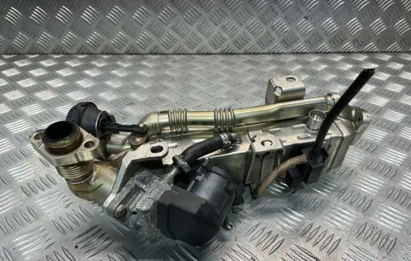 BMW 3 GT F34 EGR valve cooler 8476993