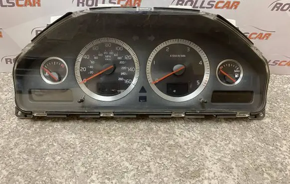 Volvo S60 Speedometer (instrument cluster) 30728790 69594800T 8672087
