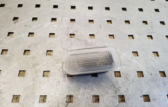 Toyota Avensis T270 Interior lighting switch 8133005050