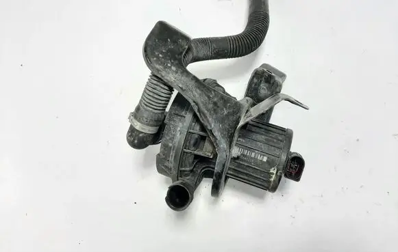 Audi A6 S6 C6 4F Secondary air pump 72273813 06A959253E