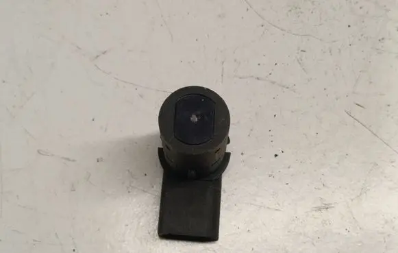 Audi A6 S6 C5 4B Parking PDC sensor 4B0919275