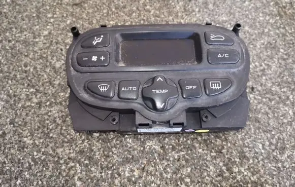 Citroen Xsara Picasso Climate control unit 96314105ZR