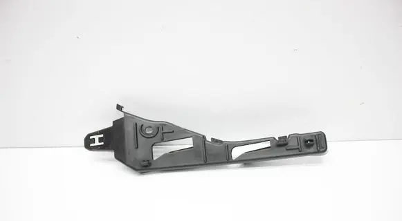 Porsche Cayenne (92A) Front bumper mounting bracket 7P5807050