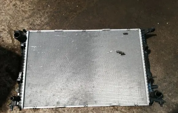 Audi A6 S6 C7 4G Coolant radiator 8K0121251H
