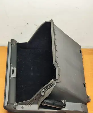 Toyota Prius (XW20) Glove box set 5882547010