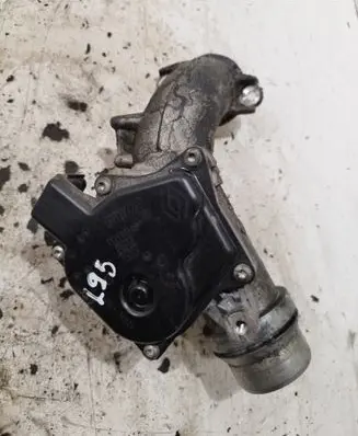 Nissan Qashqai+2 Throttle valve 8200614985
