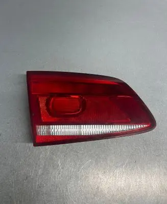 Volkswagen PASSAT B7 Tailgate rear/tail lights 3AF945093K
