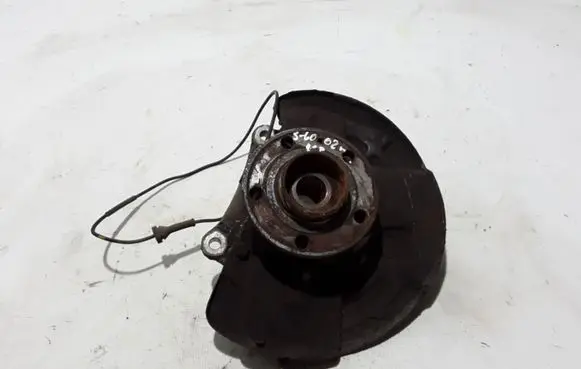 Volvo S60 Front wheel hub 30760714