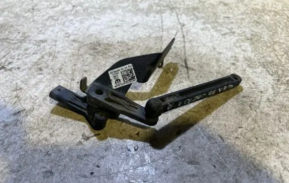 Jeep Grand Cherokee WL Rear height level sensor lever 68378646AB 06721 21193AJ