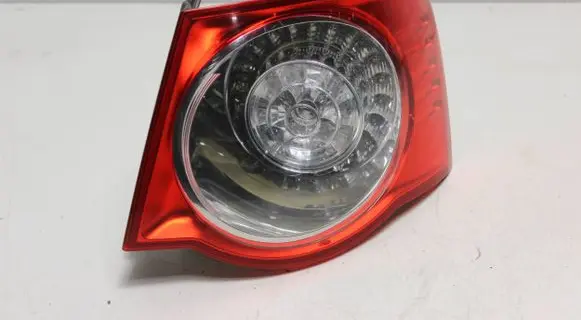 Volkswagen Jetta V Rear/tail lights 1k5945096g
