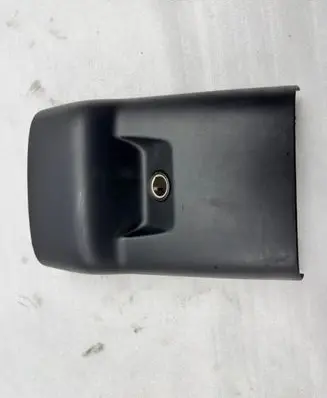 Volvo XC90 Cigarette lighter trim rear 31377371