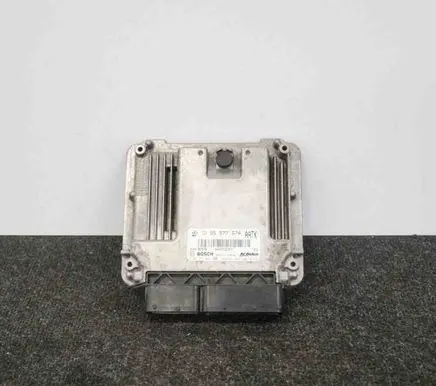 Opel Insignia A Engine control unit/module 555776740281017452