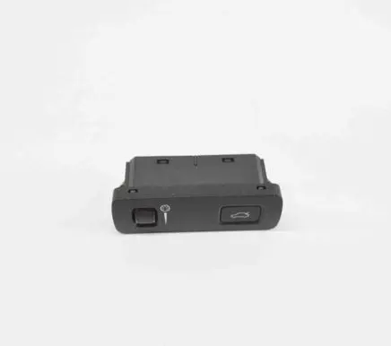 Volvo XC40 Tailgate/boot open switch button P31443873 31443873