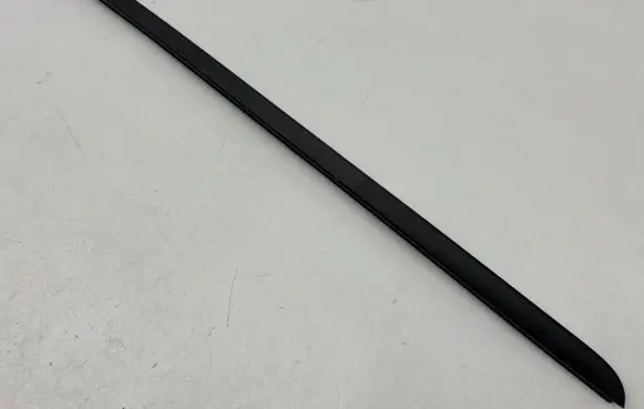 BMW 2 G42 Windshield trim 8494698