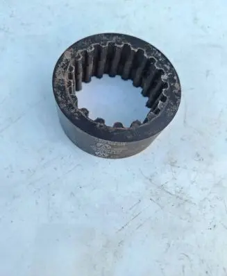 Volkswagen Touareg I A/C flexible coupling/sleeve 070903327D