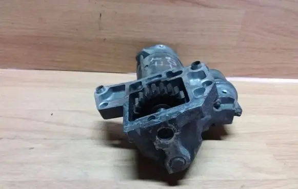 Peugeot 607 Starter motor 9649448380 4280001630