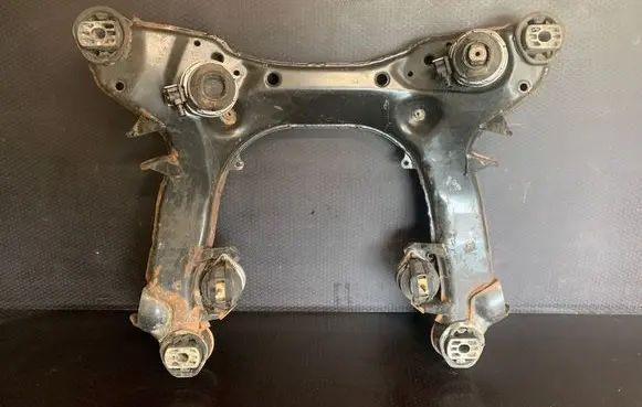 Audi A8 S8 D2 4D Front subframe