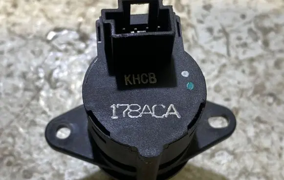 Dodge Challenger Interior temperature sensor 178ACA KHCB