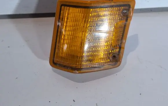 Volkswagen Transporter - Caravelle T3 Front indicator light 251953142A