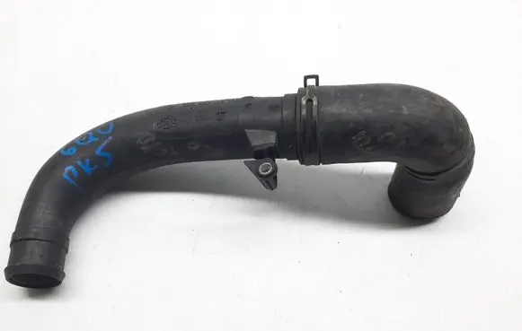 Skoda Fabia Mk2 (5J) Intercooler hose/pipe 6Q0145770G