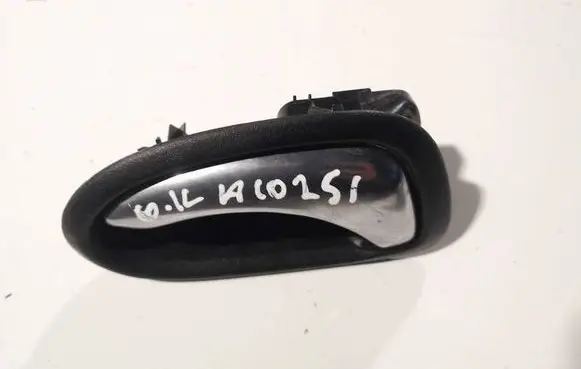 Nissan Primera Rear door interior handle 82671av601 500670054