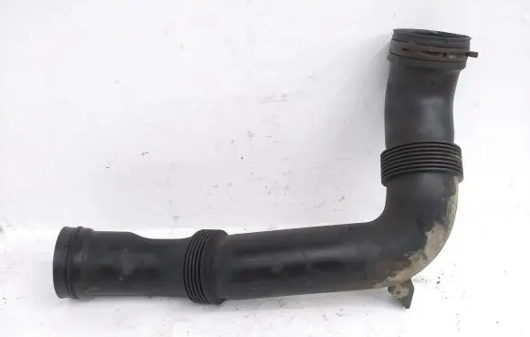 Volkswagen Caddy Intercooler hose/pipe 1K0129618T