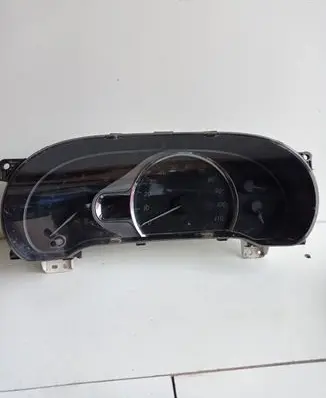 Toyota Sienna XL30 III Speedometer (instrument cluster) 8380008370 TN2574505784