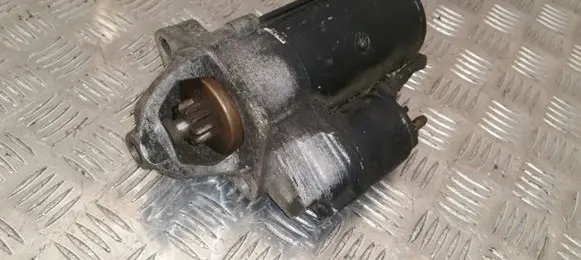 Volkswagen PASSAT B5 Starter motor