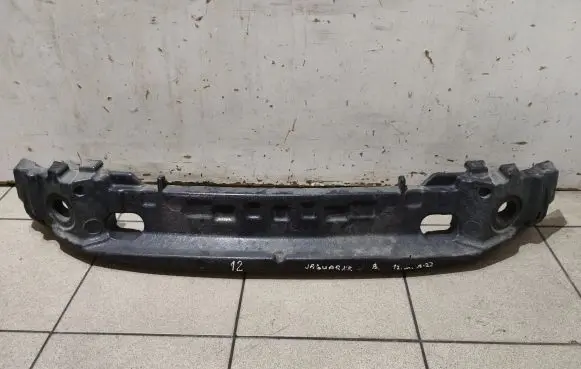 Front bumper foam support bar
