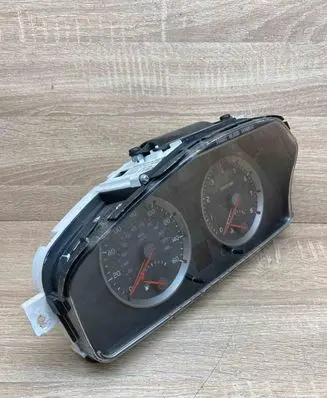 Volvo S40 Speedometer (instrument cluster) 30682569 30710071