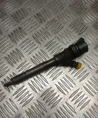 Toyota Corolla E120 E130 Fuel injector 0445110227 2367033040