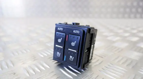 Lexus RX 450H Seat heating switch 8475248010