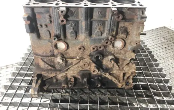 Skoda Superb B6 (3T) Engine block CFG