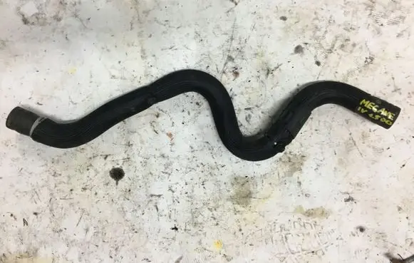 Renault Megane IV Engine coolant pipe/hose