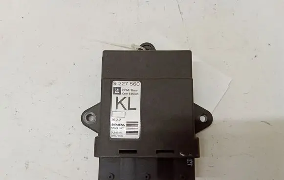 Opel Vectra C Door central lock control unit/module 9227560
